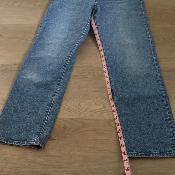 Levi's Women’s Wedgie Straight Classic Denim Jeans - 28 - Picture 3 of 6